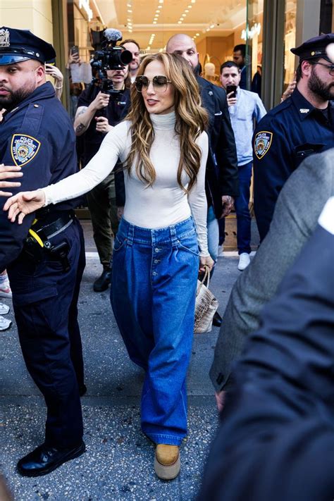 Jennifer Lopez Pulls Off a Big Top, Big Pants Outfit 